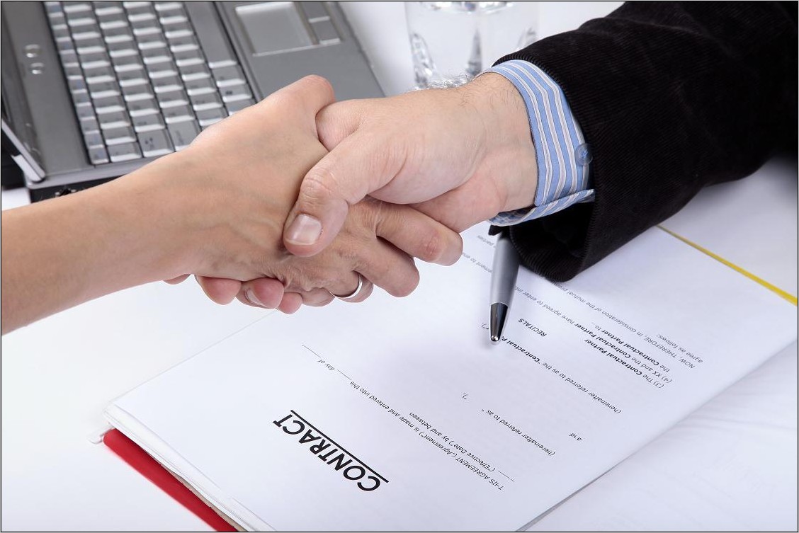 Contoh Surat Perjanjian Kerja Bersama Karyawan