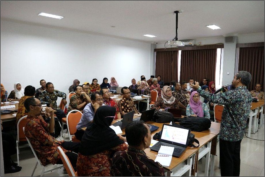 Contoh Surat Peminjaman Aula Dinas Untuk Seminar Pendidikan Karakter